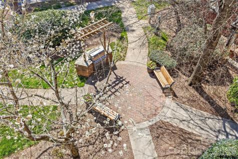 2994 Selwyn Avenue Charlotte NC 28209