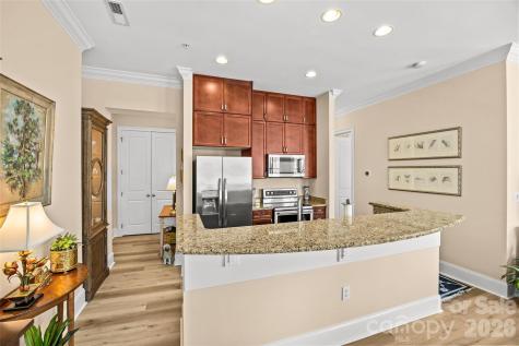 2994 Selwyn Avenue Charlotte NC 28209
