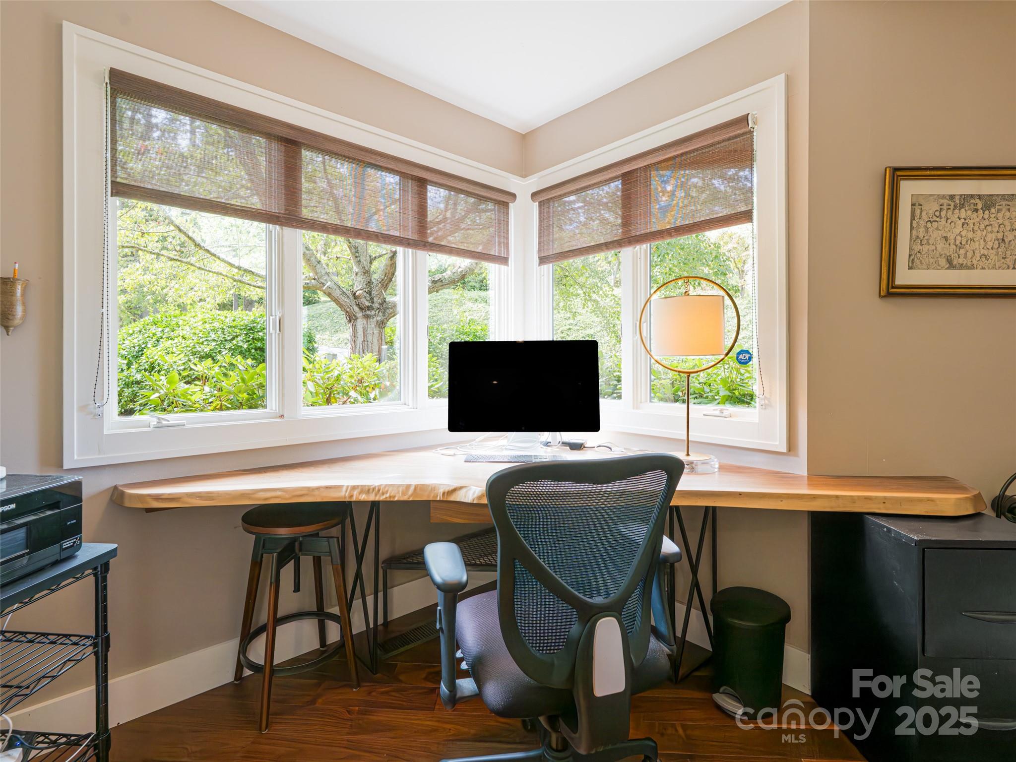 1302 Timber Trail Asheville NC 28804