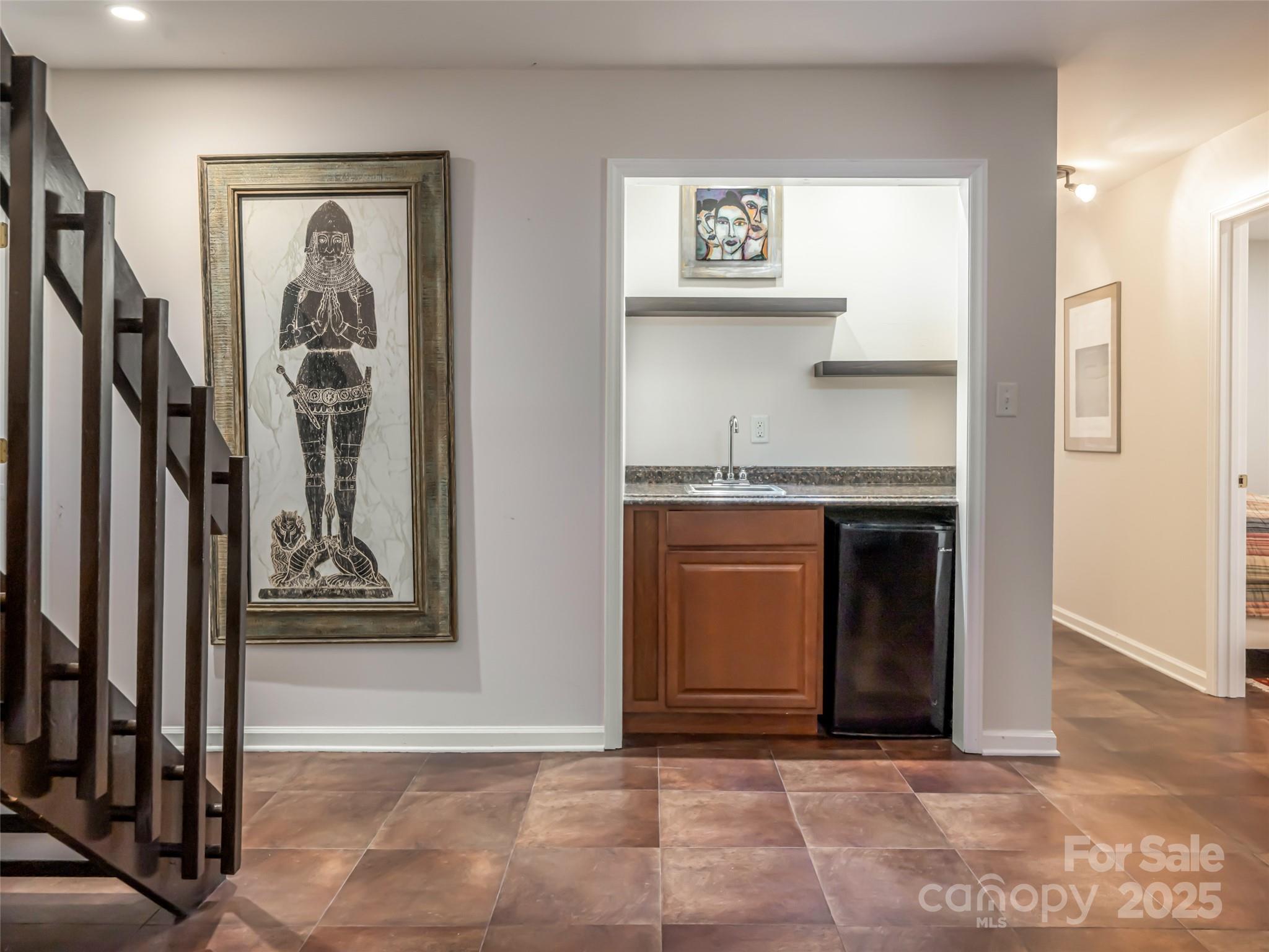 1302 Timber Trail Asheville NC 28804