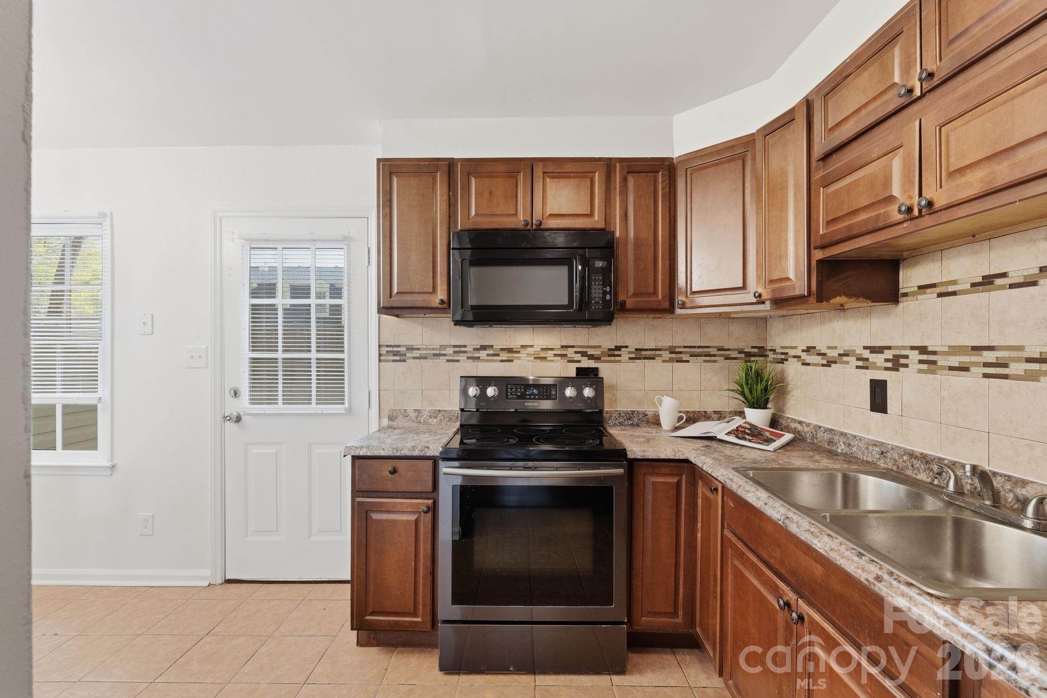 2220 Yorkhills Drive Charlotte NC 28217
