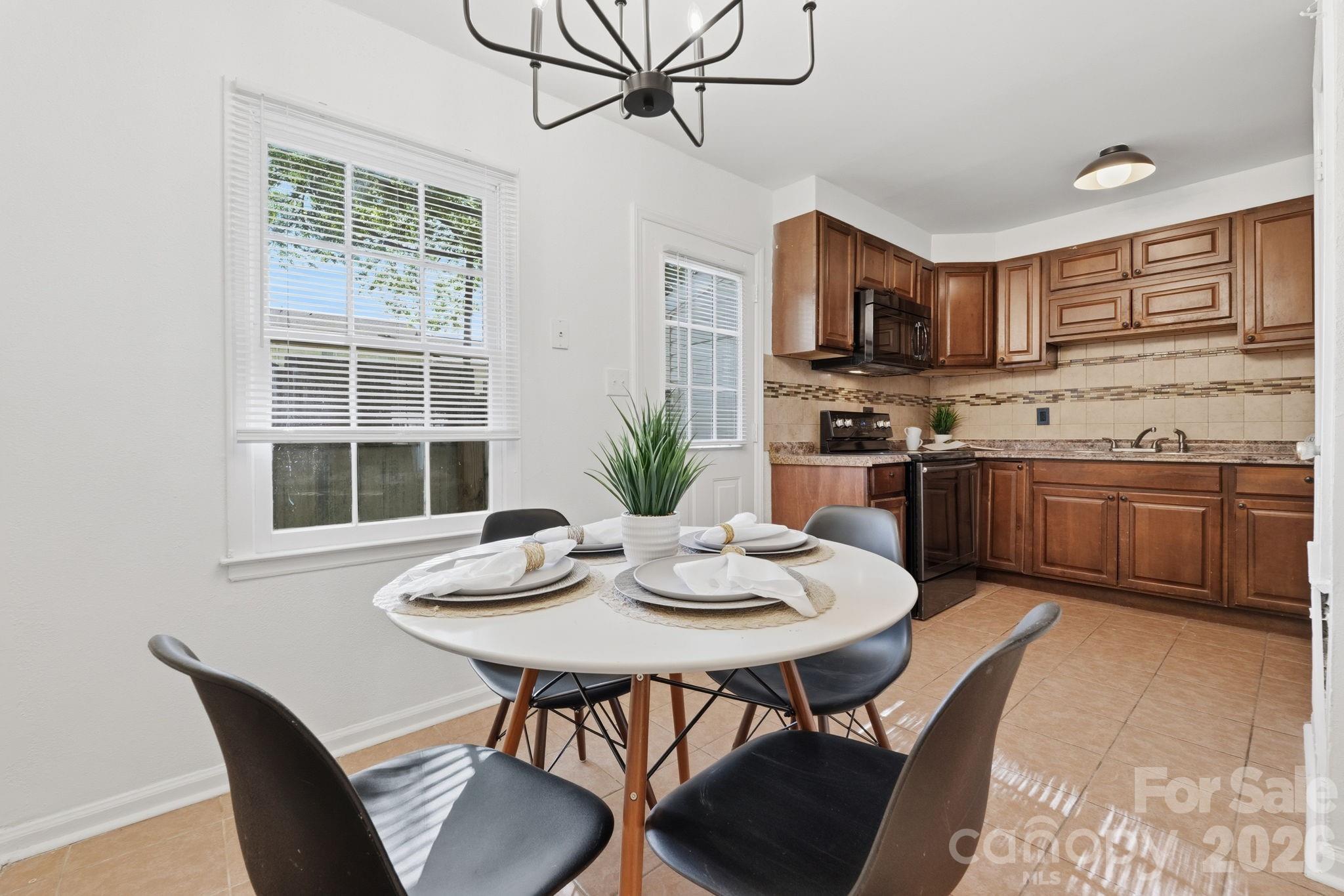 2220 Yorkhills Drive Charlotte NC 28217