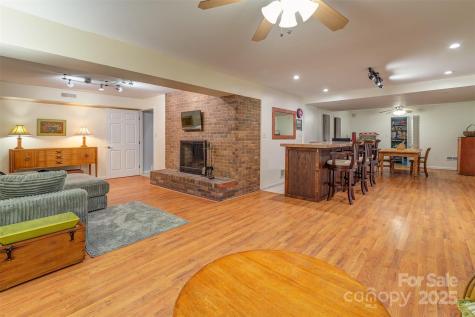 302 Woodfield Drive Asheville NC 28803