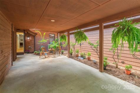 302 Woodfield Drive Asheville NC 28803