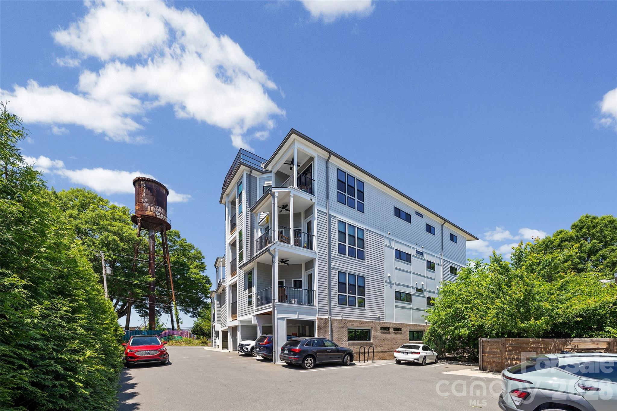 501 E 37th Street Charlotte NC 28205