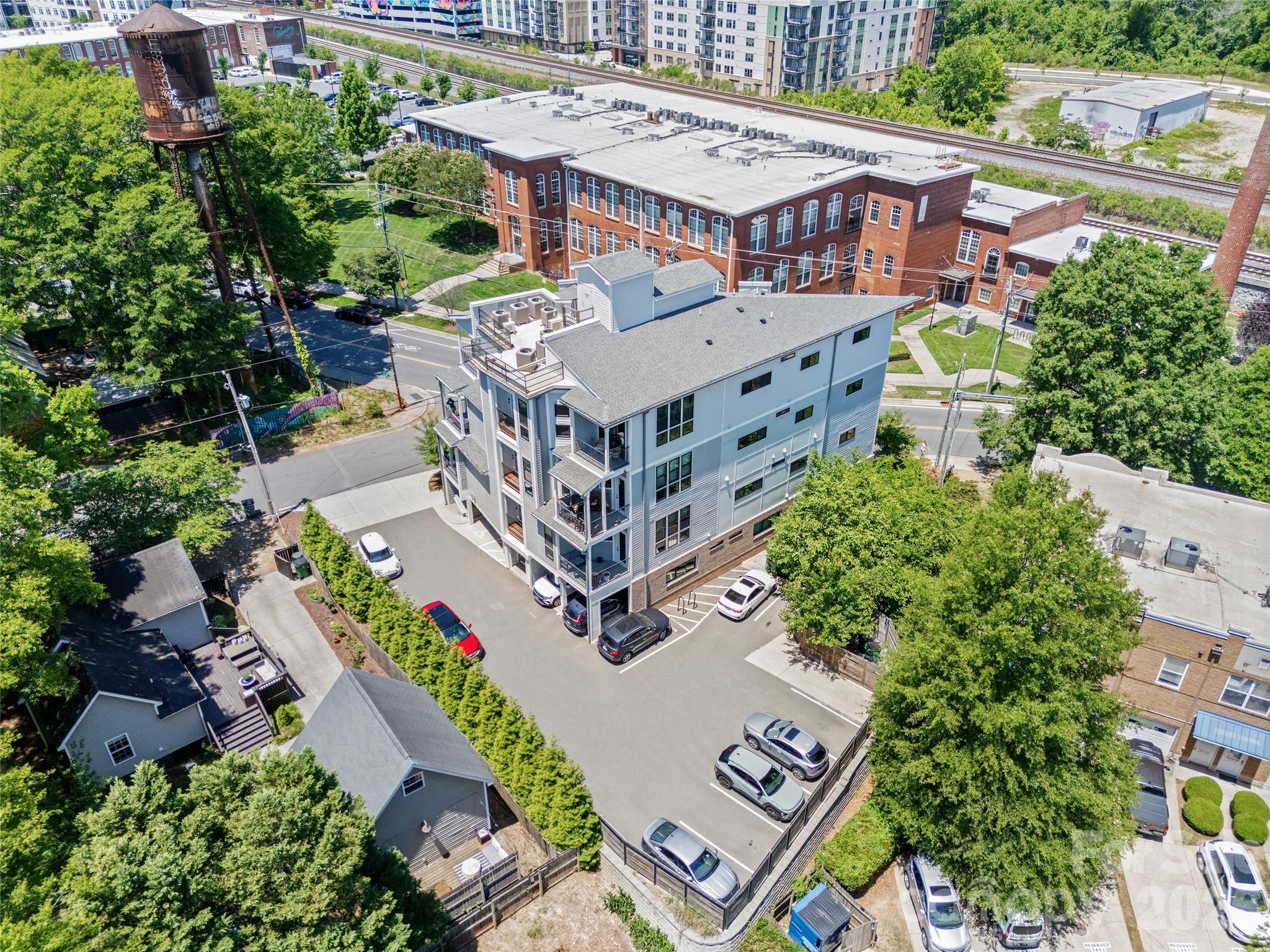 501 E 37th Street Charlotte NC 28205