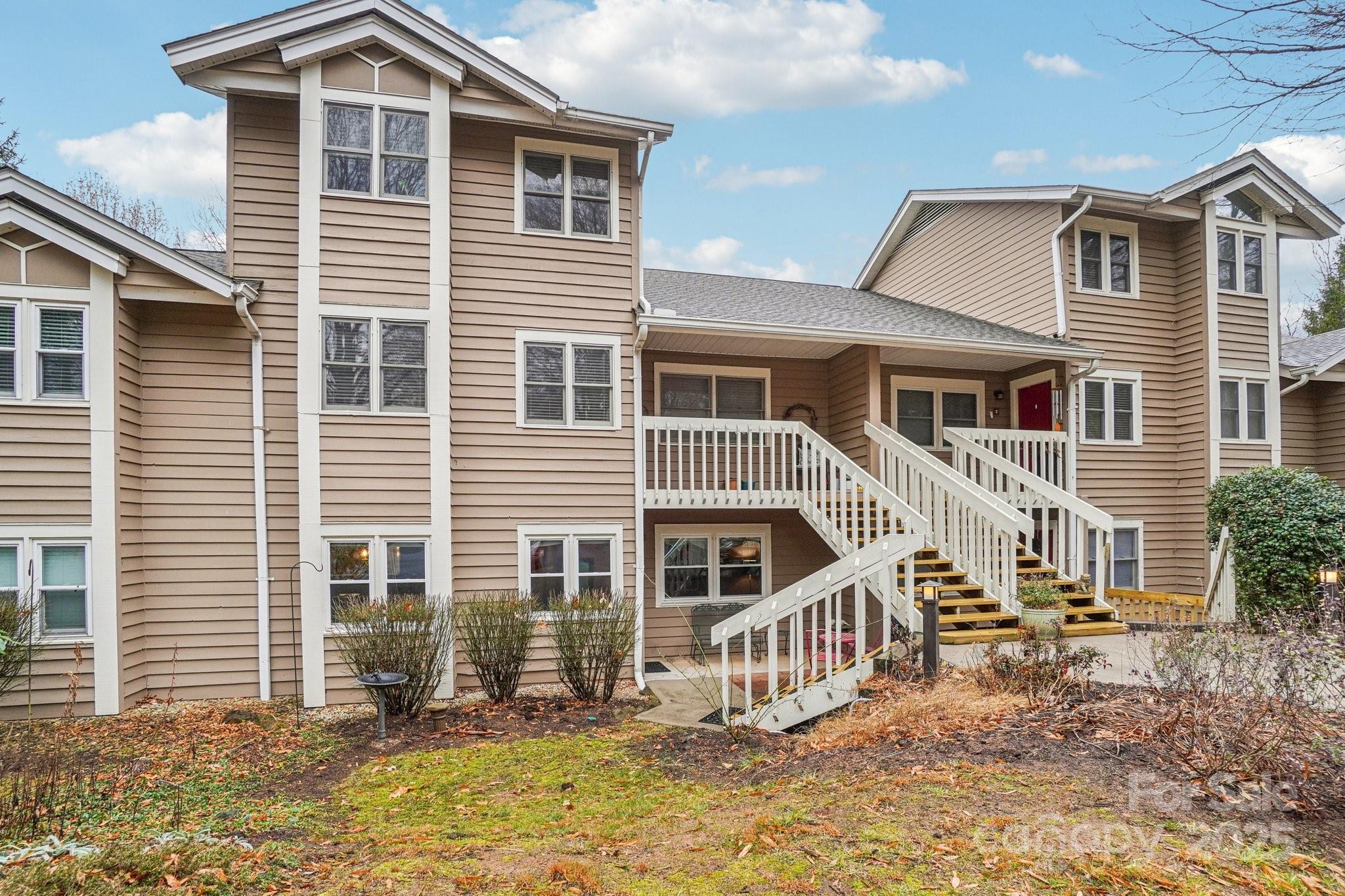 2 Creekside Lane Asheville NC 28803