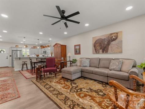 143 Carver Street Brevard NC 28712