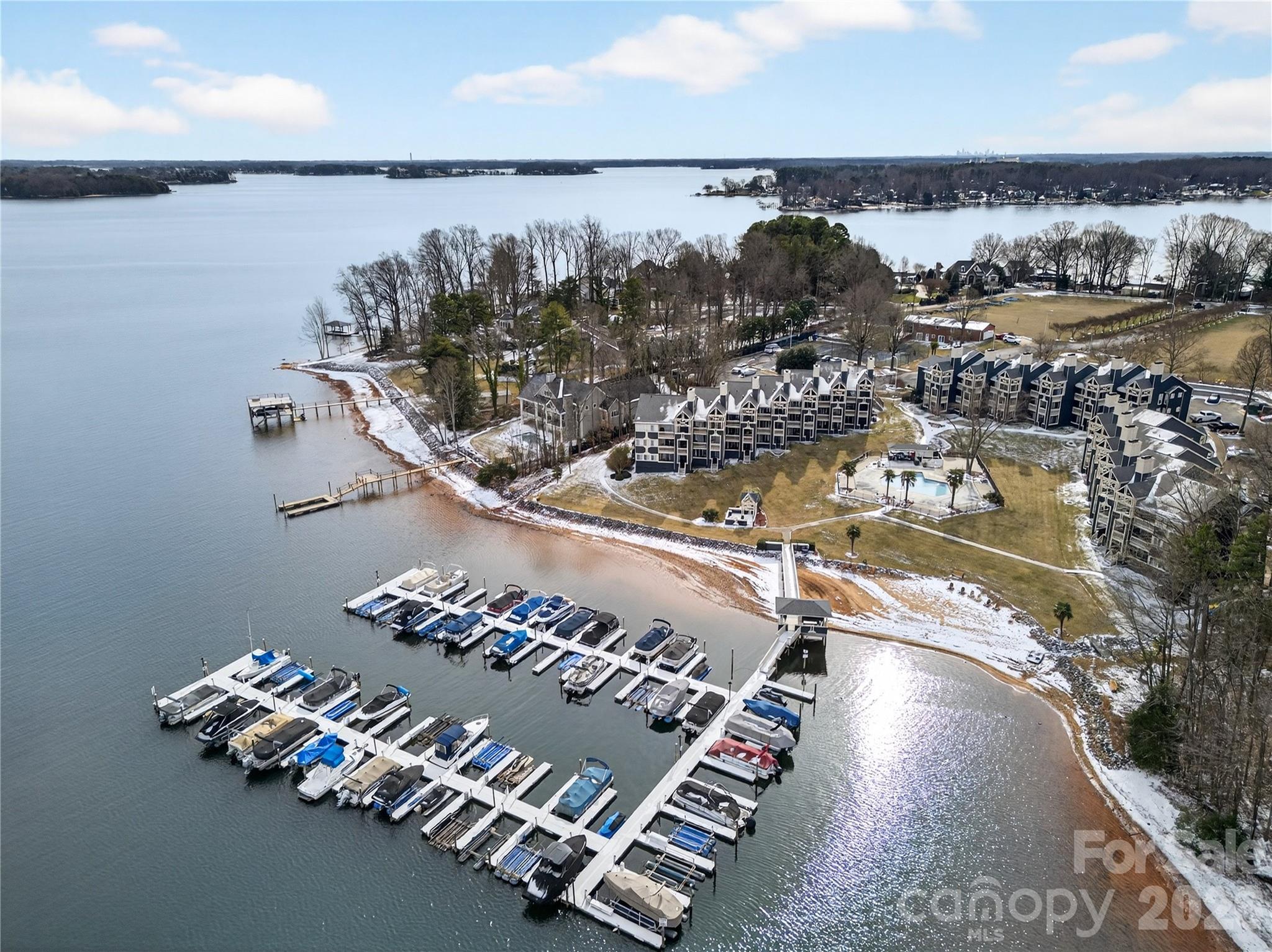 2121 Regatta Lane Denver NC 28037