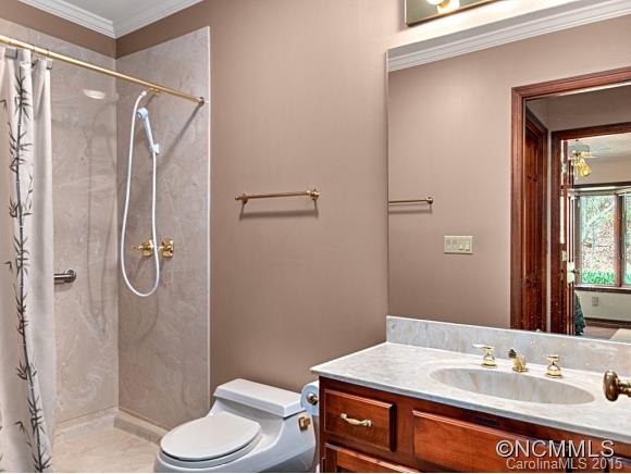 28 Ridgeview Drive Asheville NC 28804