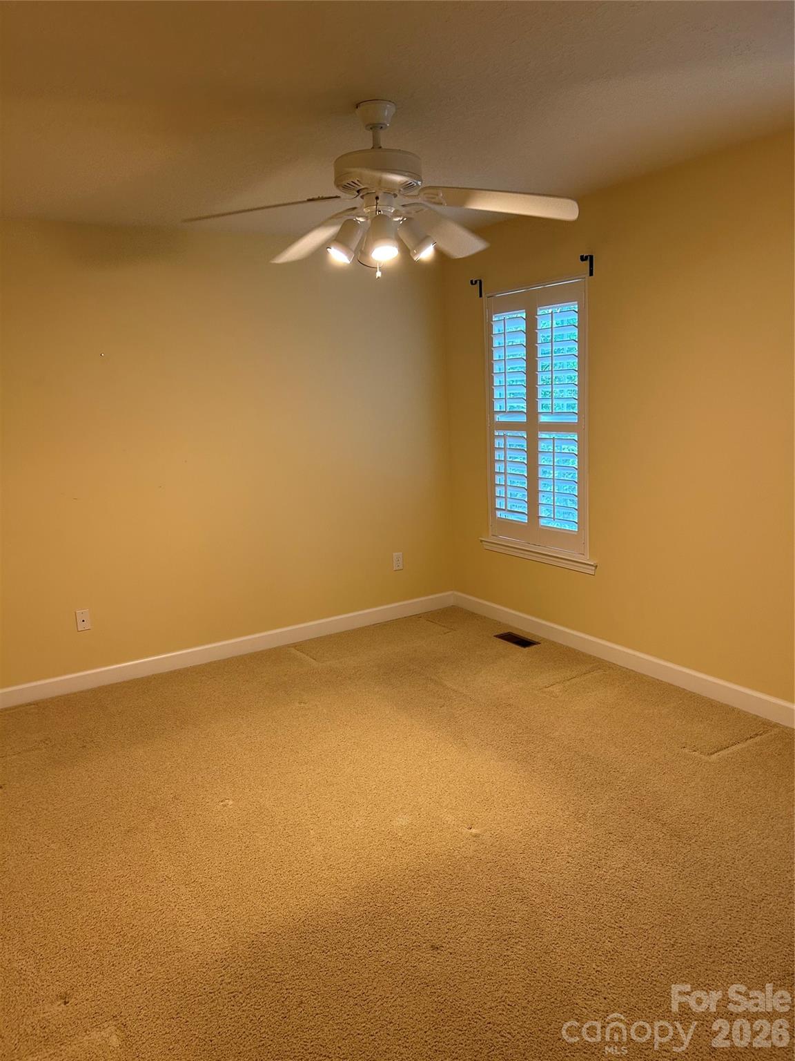 47 Victoria Park Drive Hendersonville NC 28792