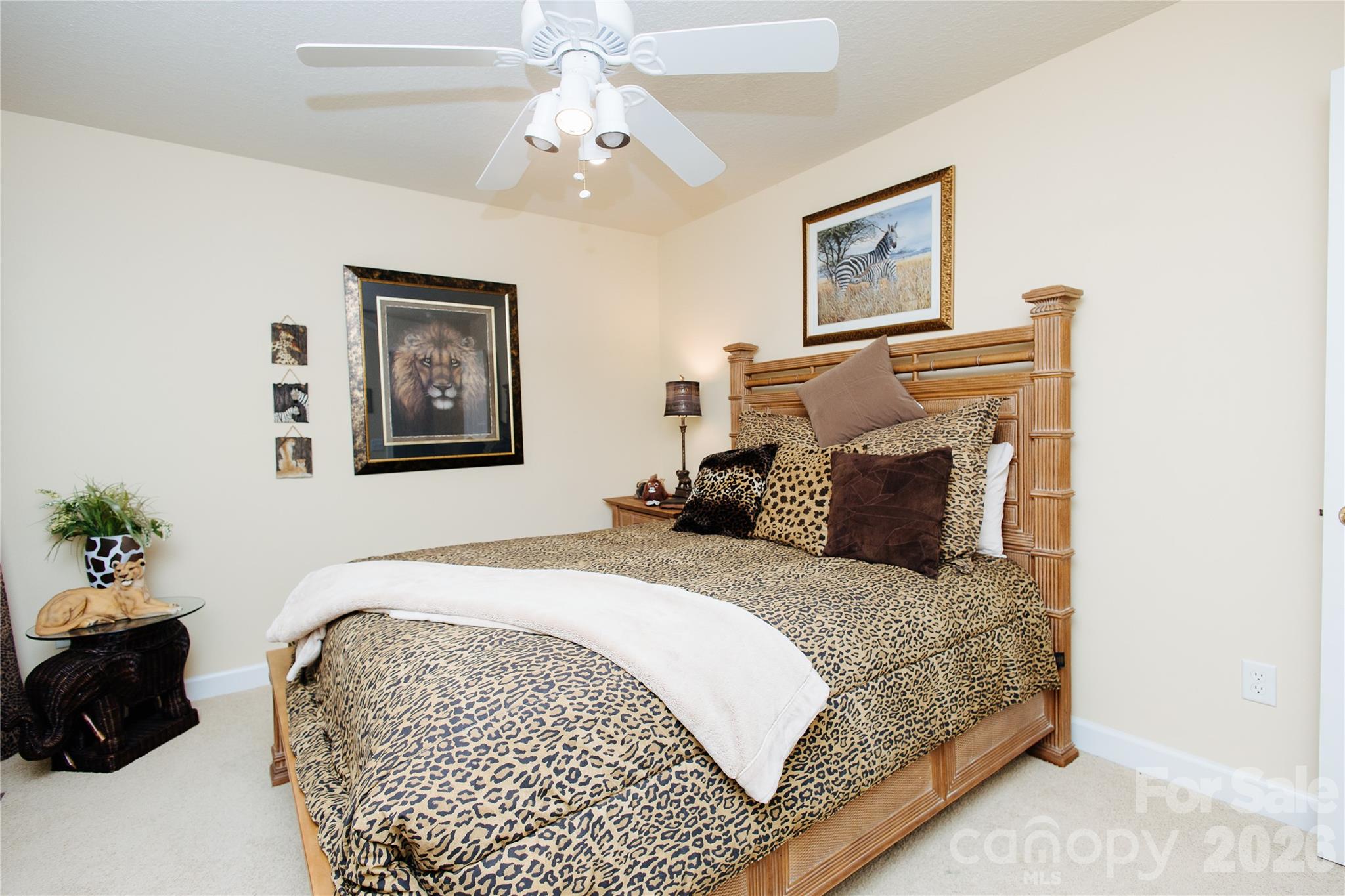 47 Victoria Park Drive Hendersonville NC 28792