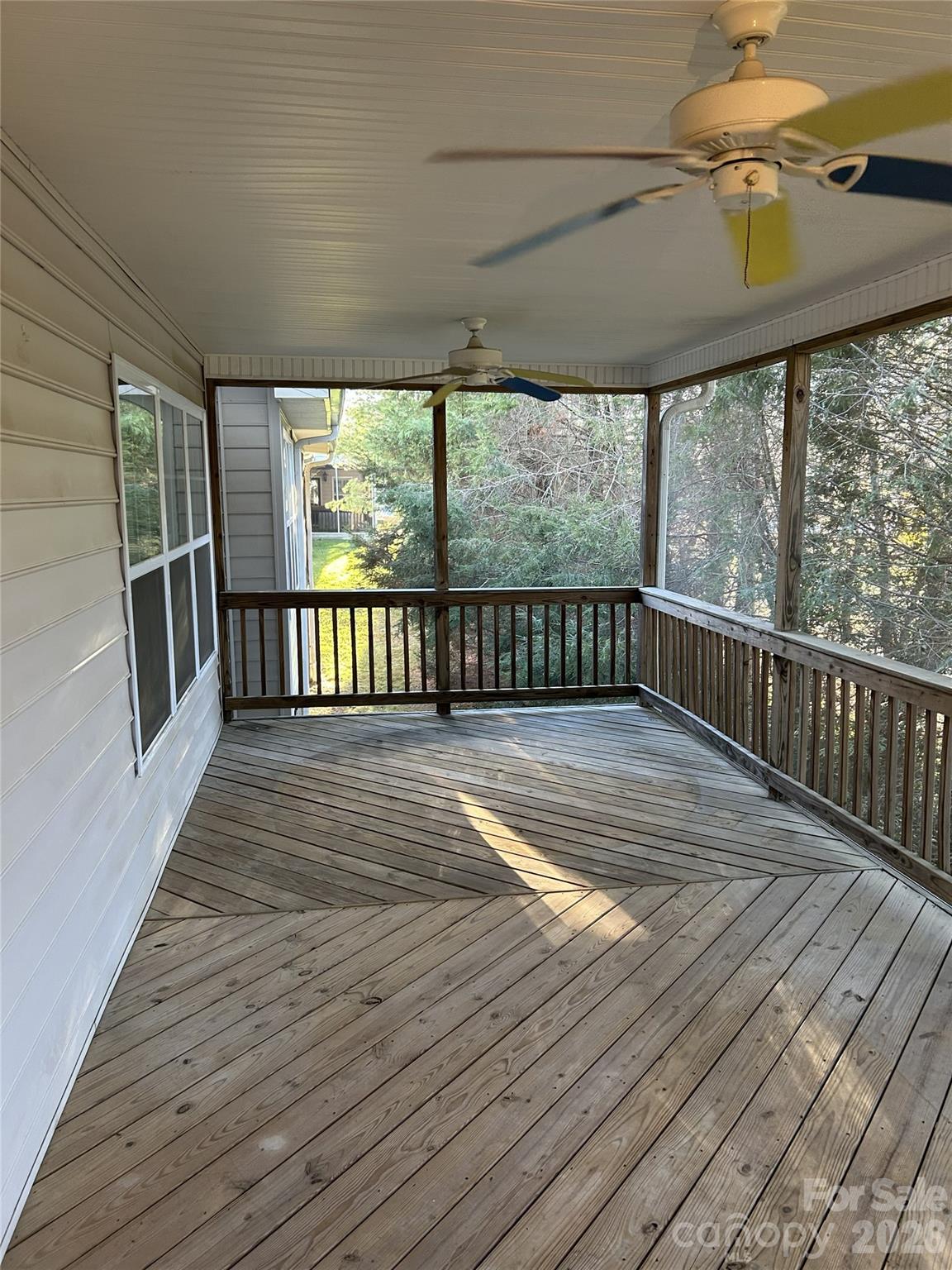 47 Victoria Park Drive Hendersonville NC 28792