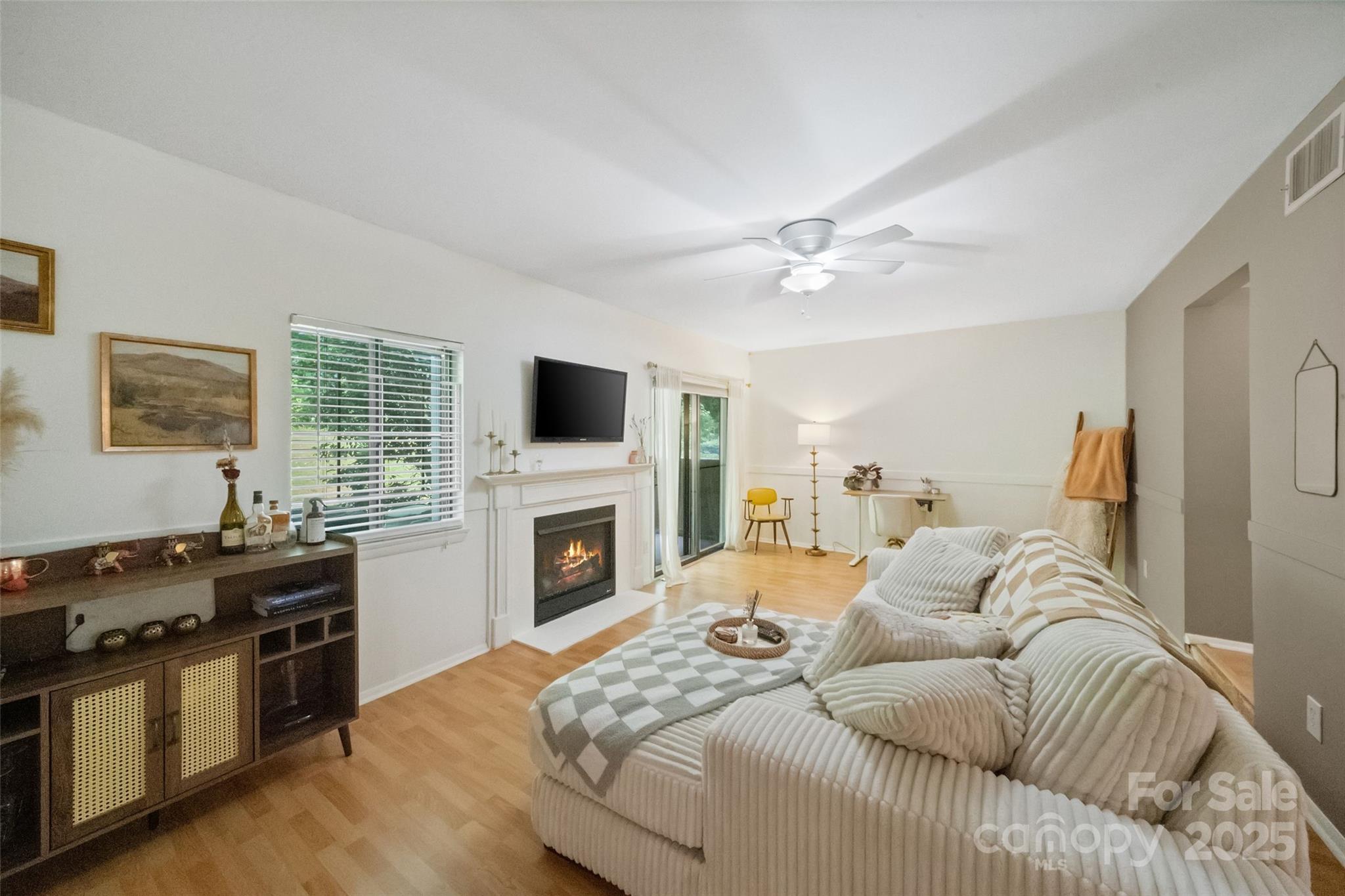 3737 Winding Creek Lane Charlotte NC 28226