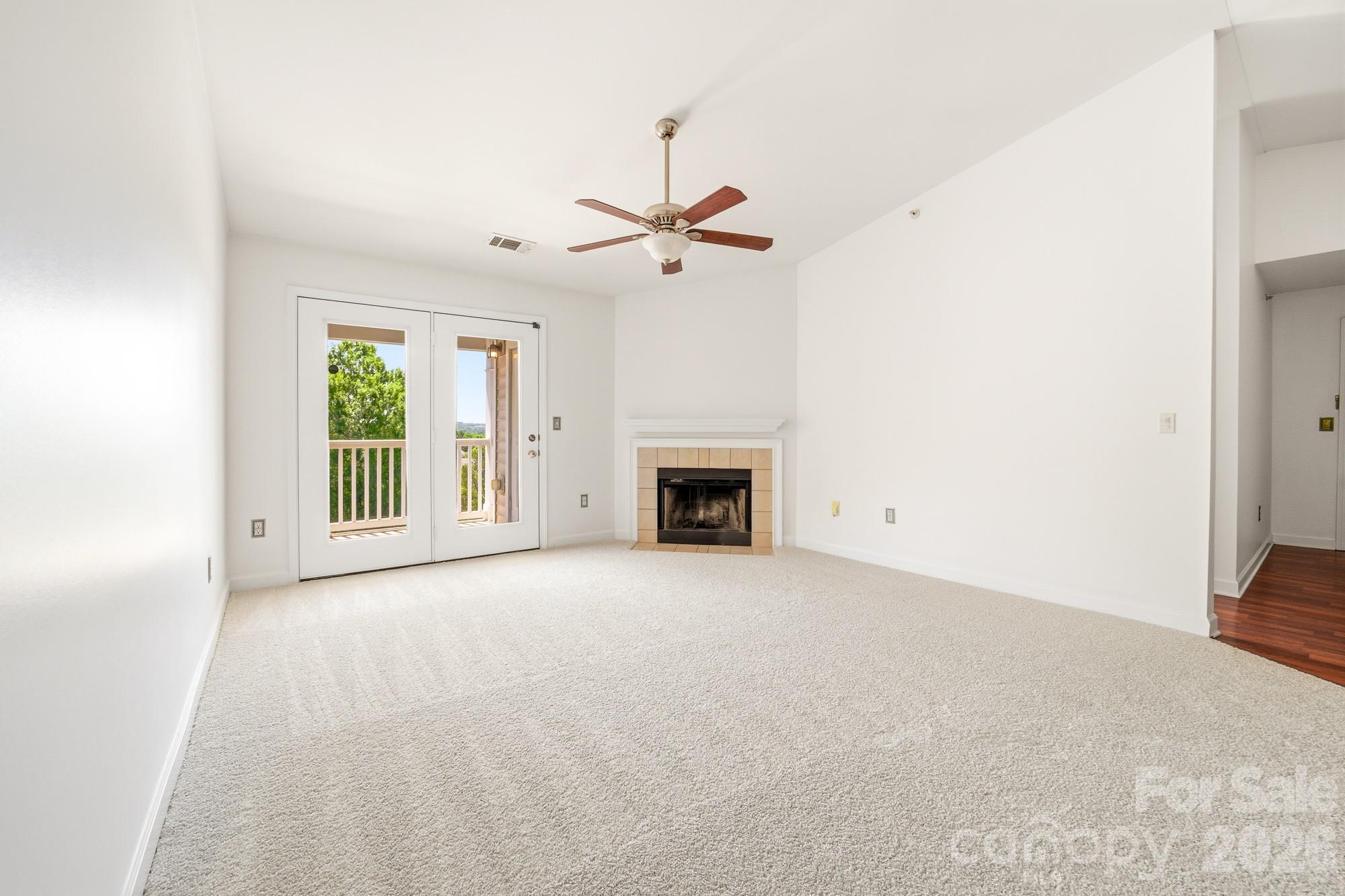 9976 Hyde Glen Court Charlotte NC 28262