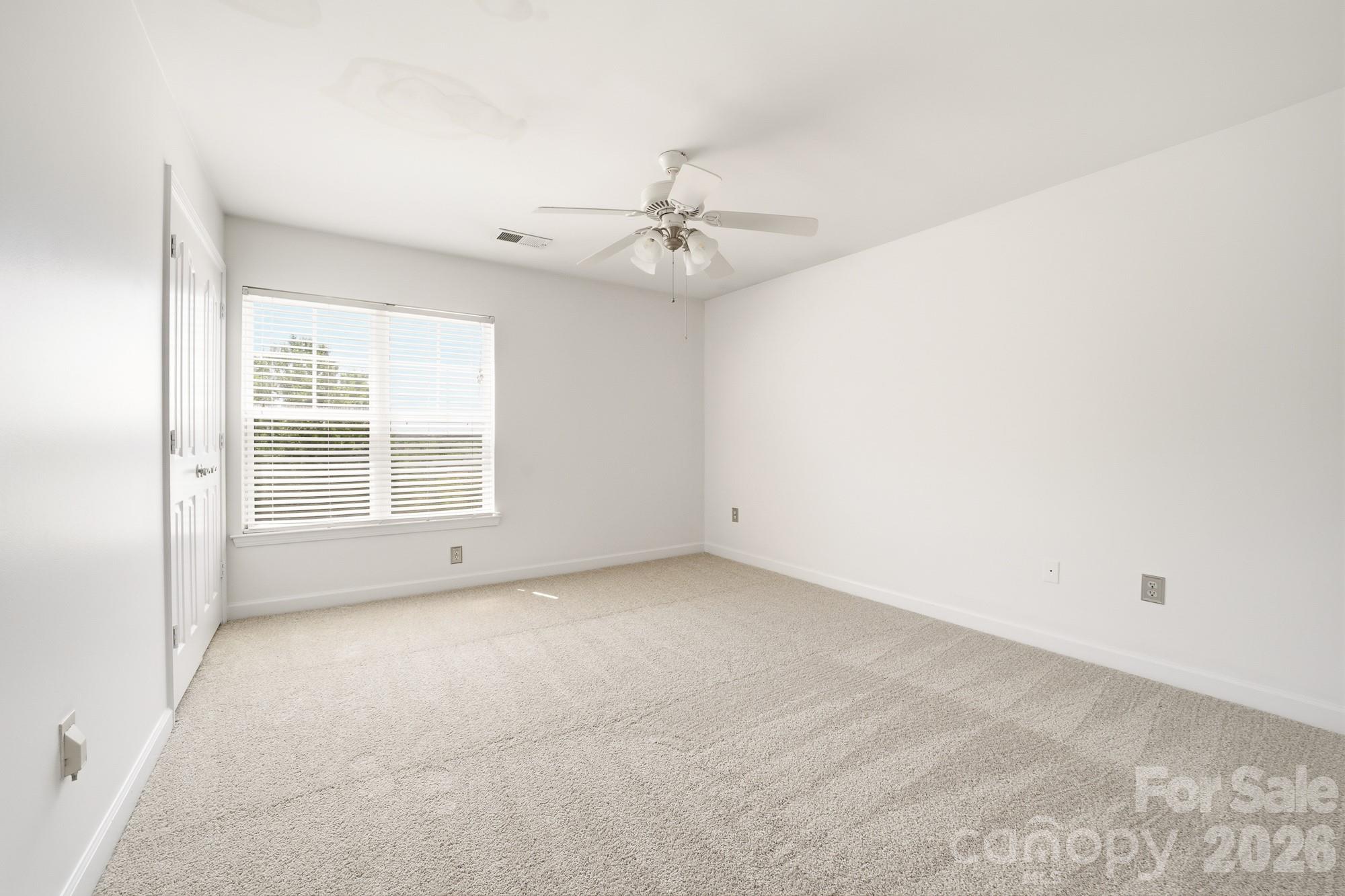 9976 Hyde Glen Court Charlotte NC 28262