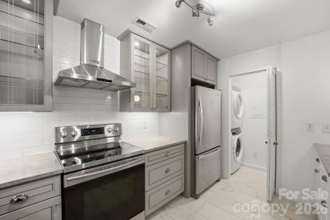 1042 Churchill Downs Court Charlotte NC 28211