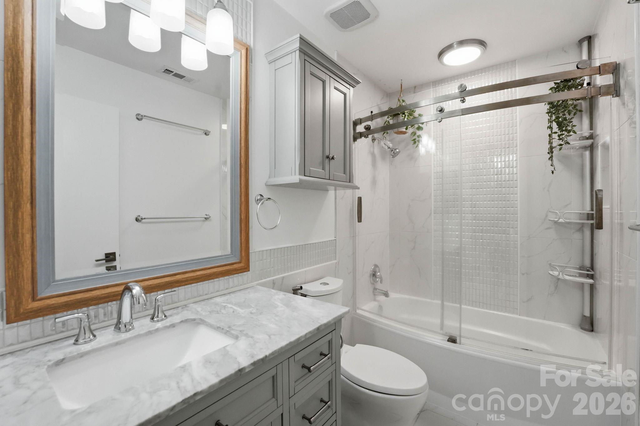 1042 Churchill Downs Court Charlotte NC 28211