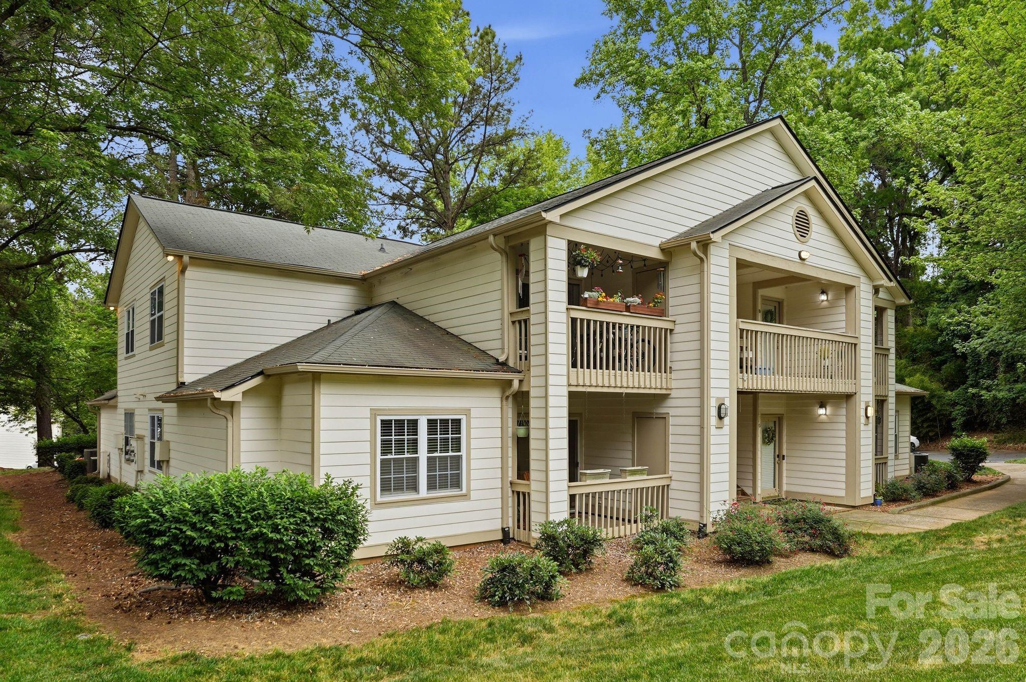 1042 Churchill Downs Court Charlotte NC 28211