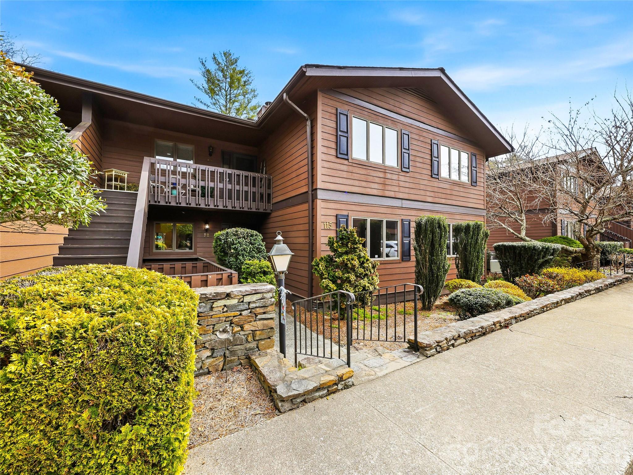 115 Bent Tree Drive Hendersonville NC 28739