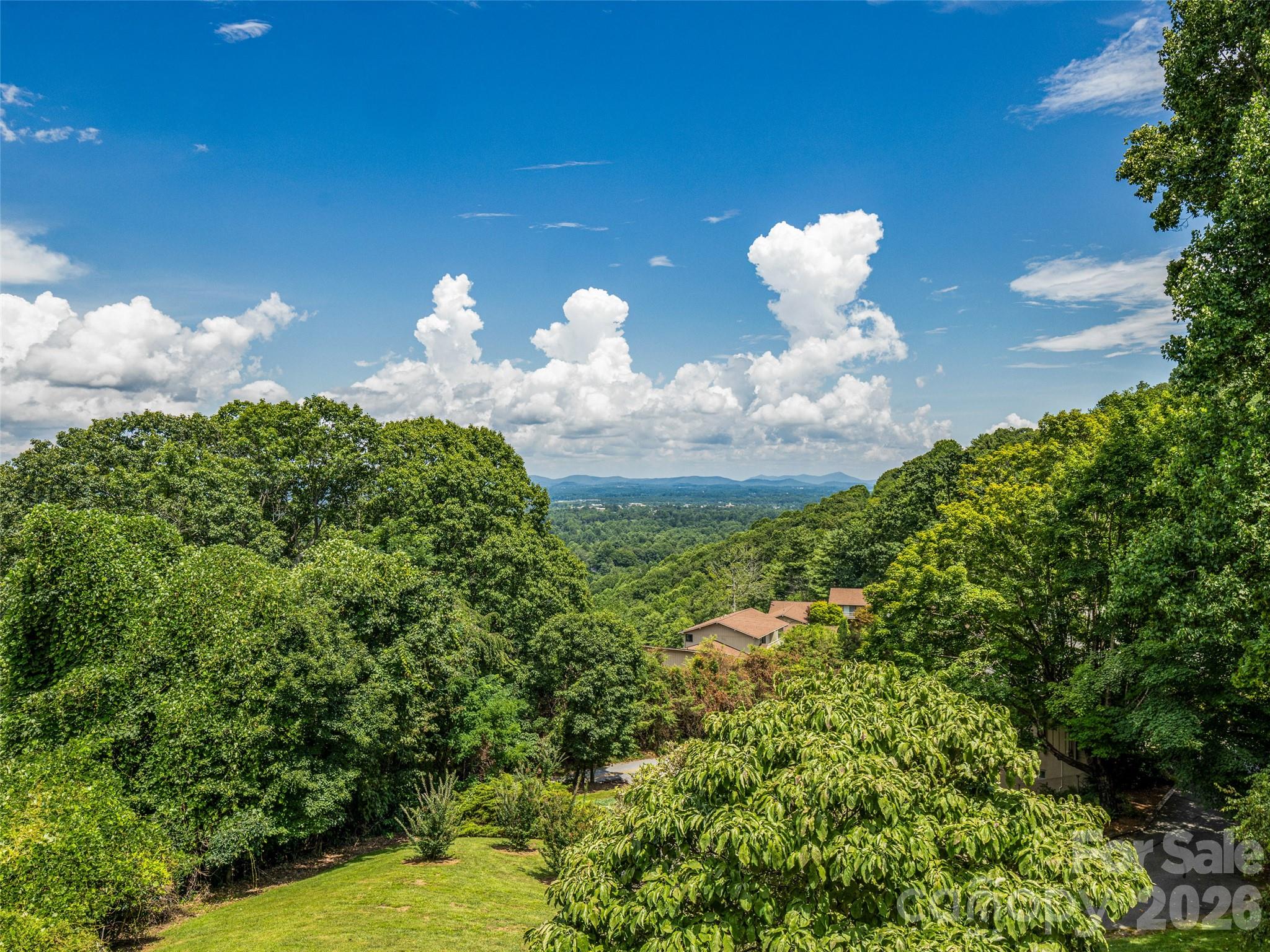 128 Country Ridge Road Hendersonville NC 28739