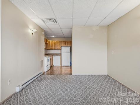 128 Country Ridge Road Hendersonville NC 28739