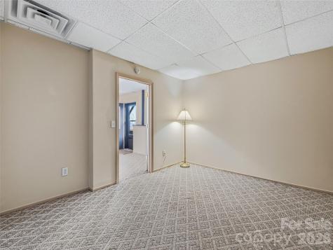 128 Country Ridge Road Hendersonville NC 28739