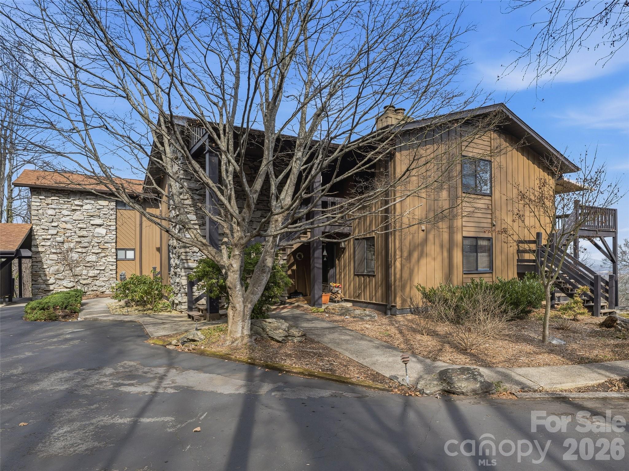 128 Country Ridge Road Hendersonville NC 28739