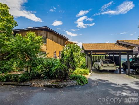 128 Country Ridge Road Hendersonville NC 28739