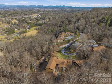 128 Country Ridge Road Hendersonville NC 28739