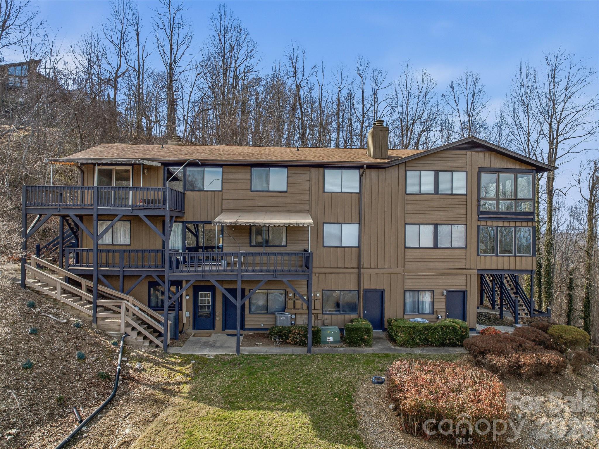 128 Country Ridge Road Hendersonville NC 28739