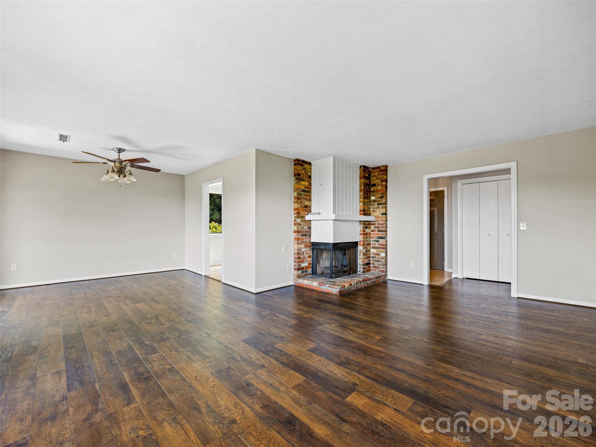 128 Country Ridge Road Hendersonville NC 28739