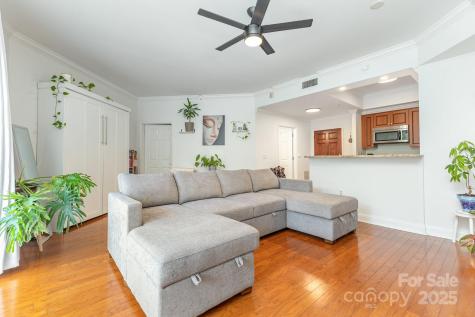 300 W 5th Street Charlotte NC 28202