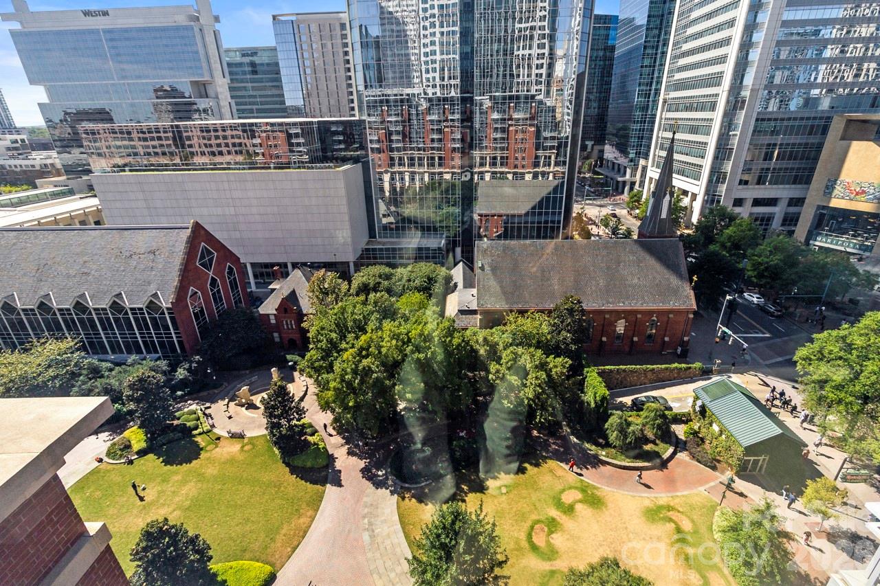 435 S Tryon Street Charlotte NC 28202