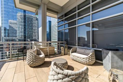 435 S Tryon Street Charlotte NC 28202