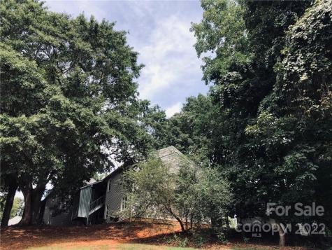 2014 Countrymens Court Charlotte NC 28210