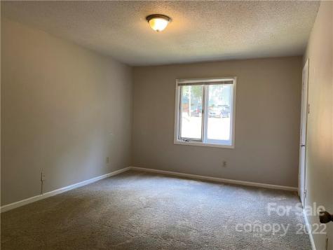 2014 Countrymens Court Charlotte NC 28210