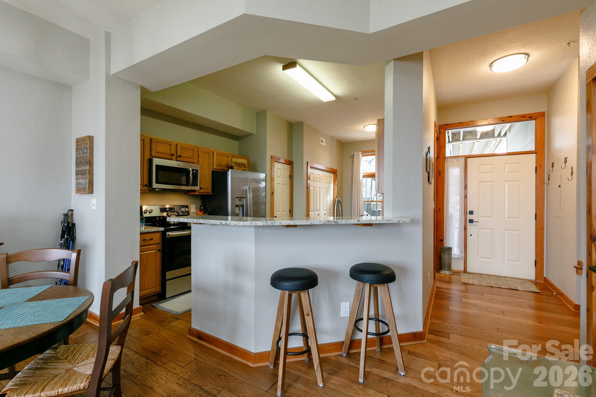 10 Stoney Falls Loop Burnsville NC 28714