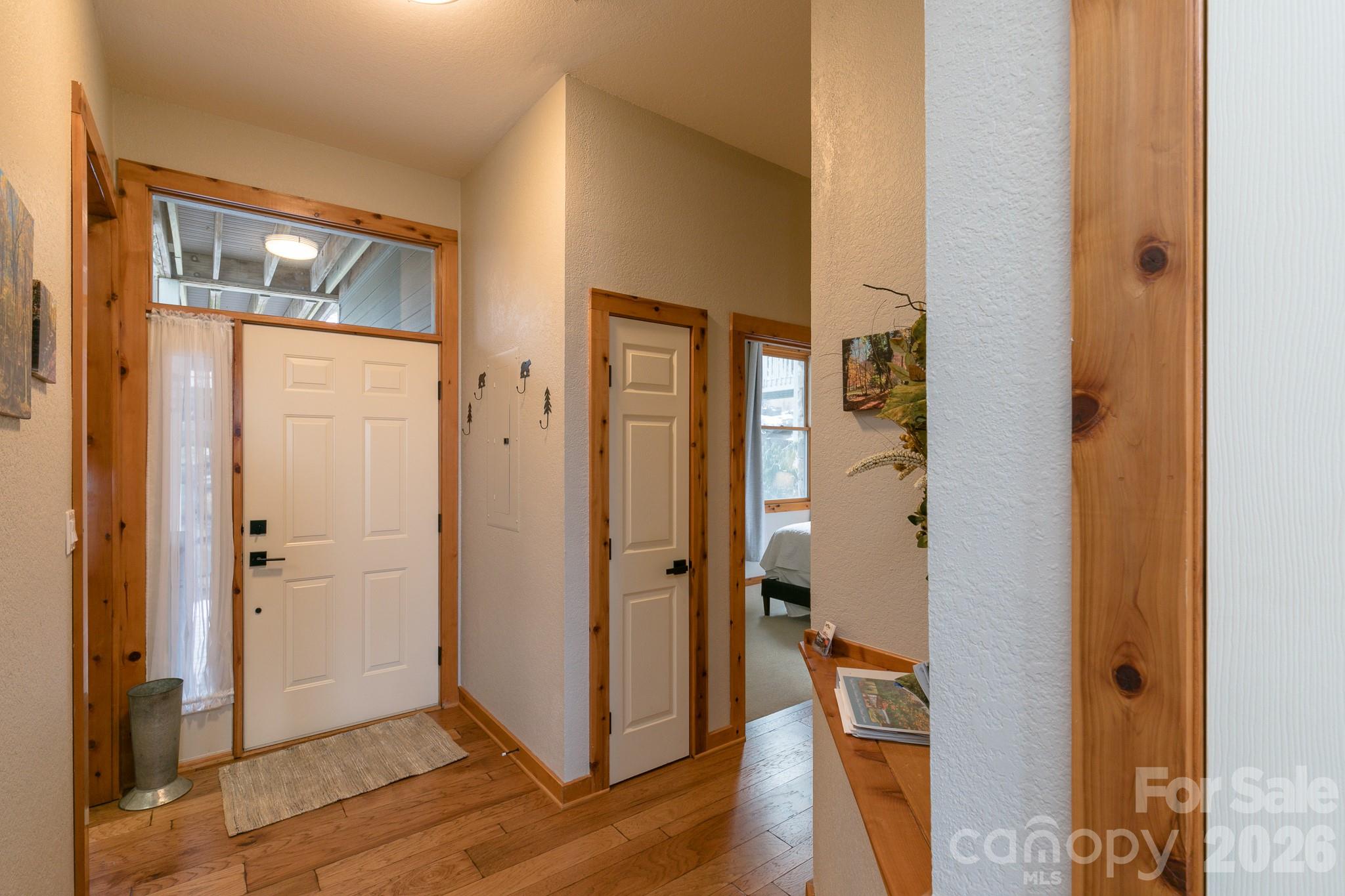 10 Stoney Falls Loop Burnsville NC 28714