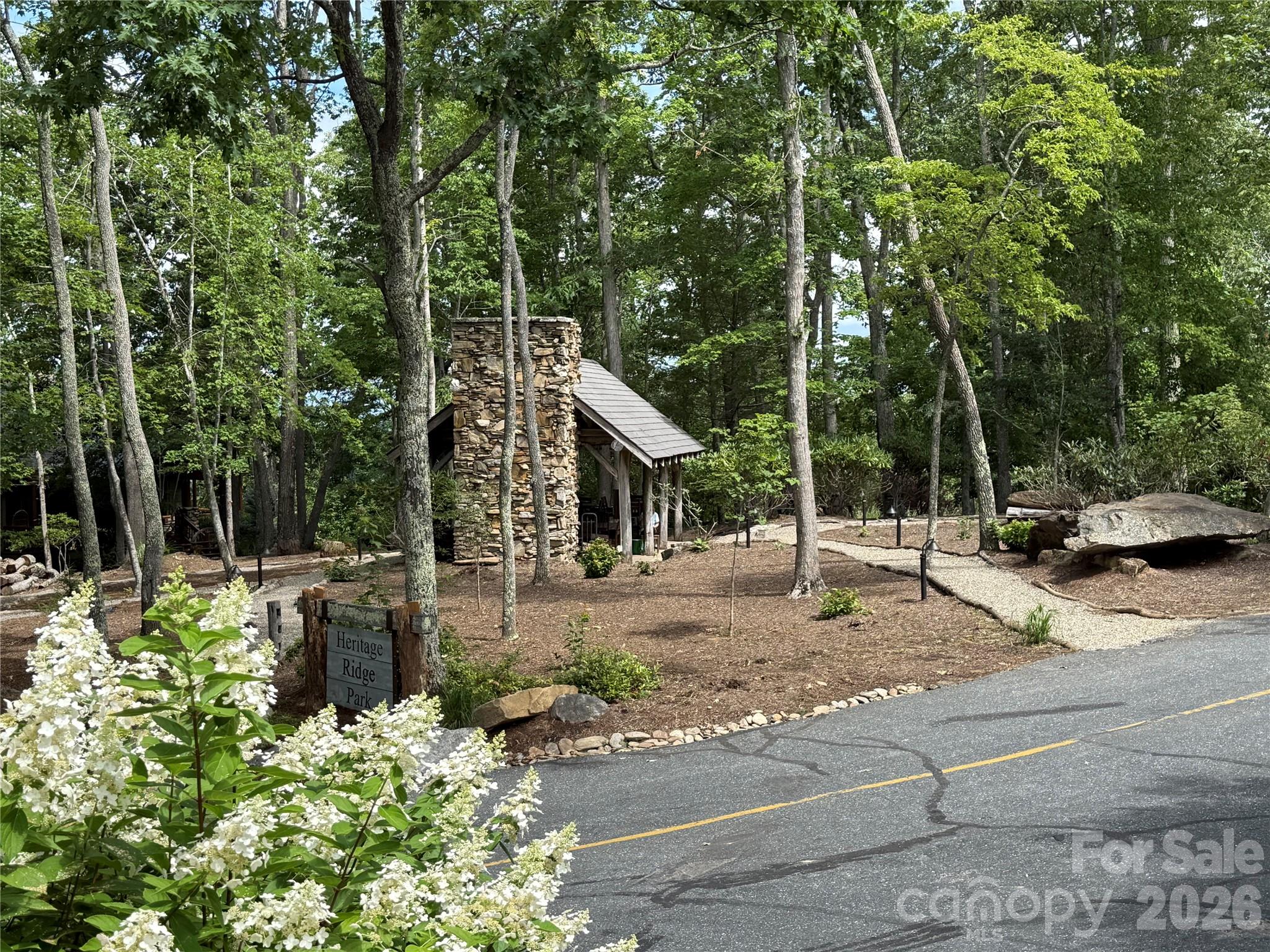 10 Stoney Falls Loop Burnsville NC 28714