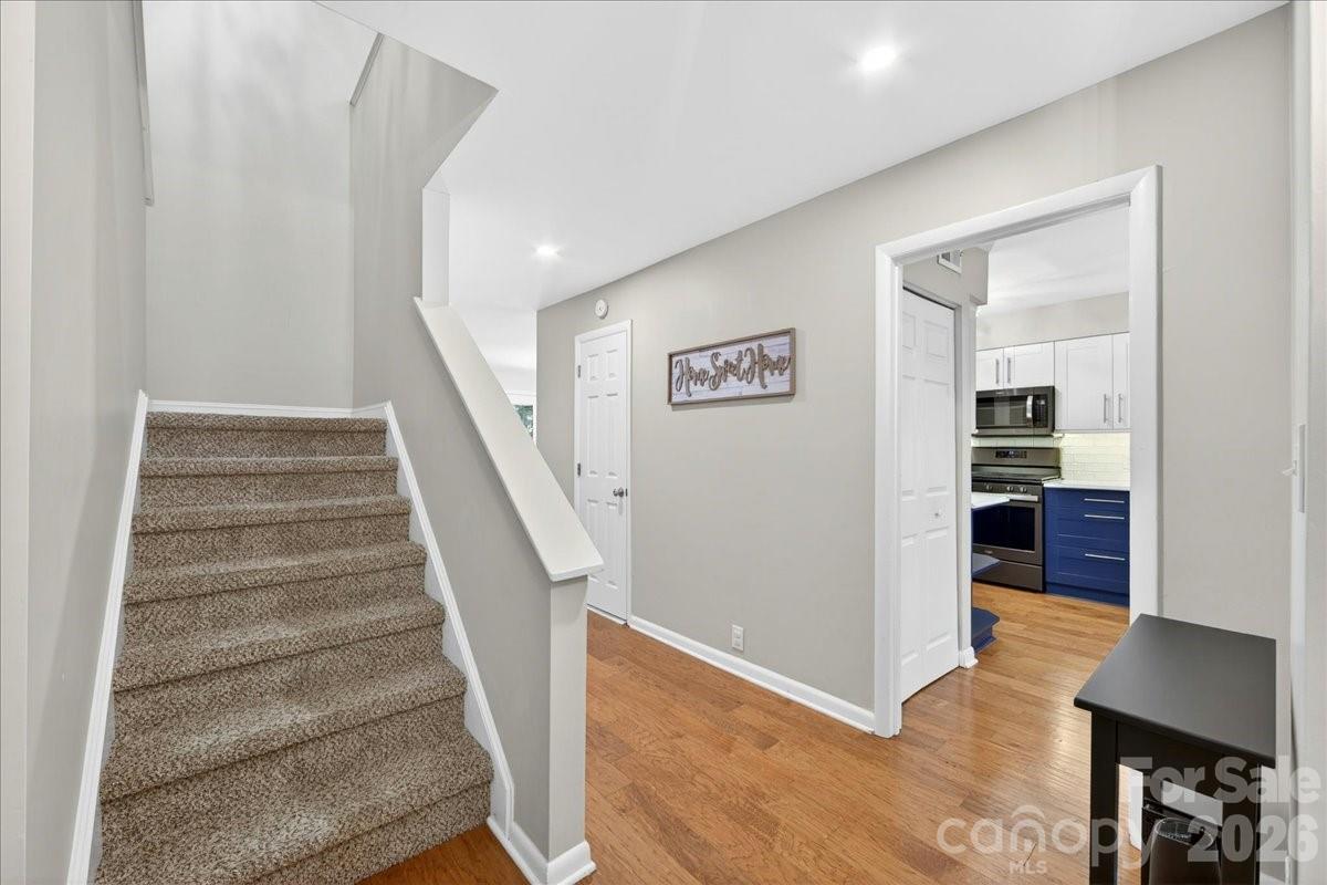 5803 Sharon Road Charlotte NC 28210