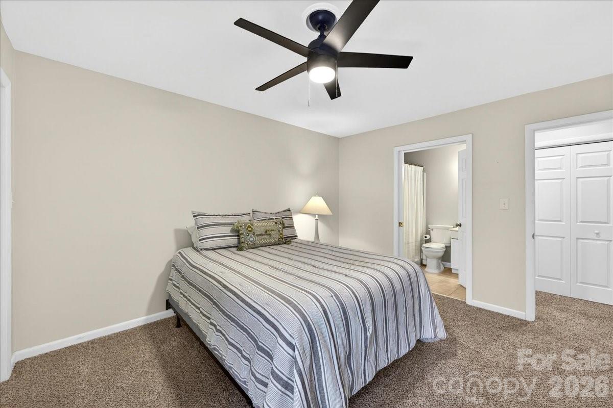 5803 Sharon Road Charlotte NC 28210