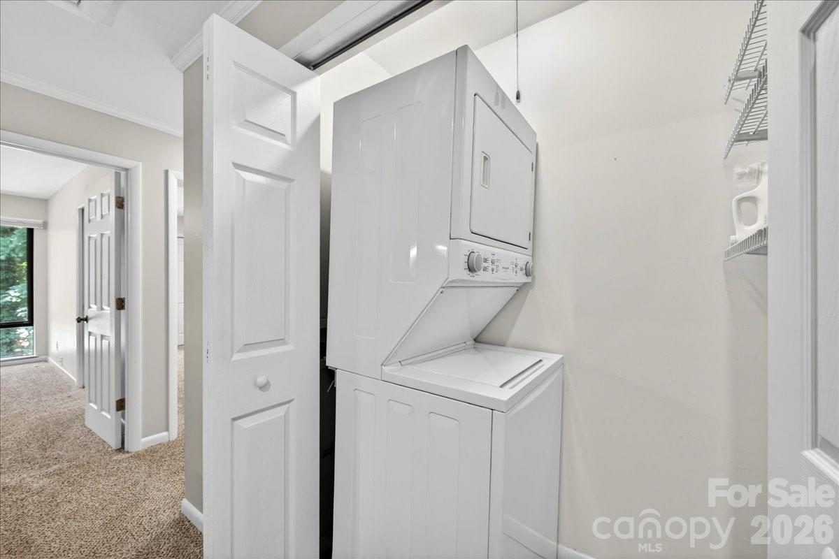 5803 Sharon Road Charlotte NC 28210