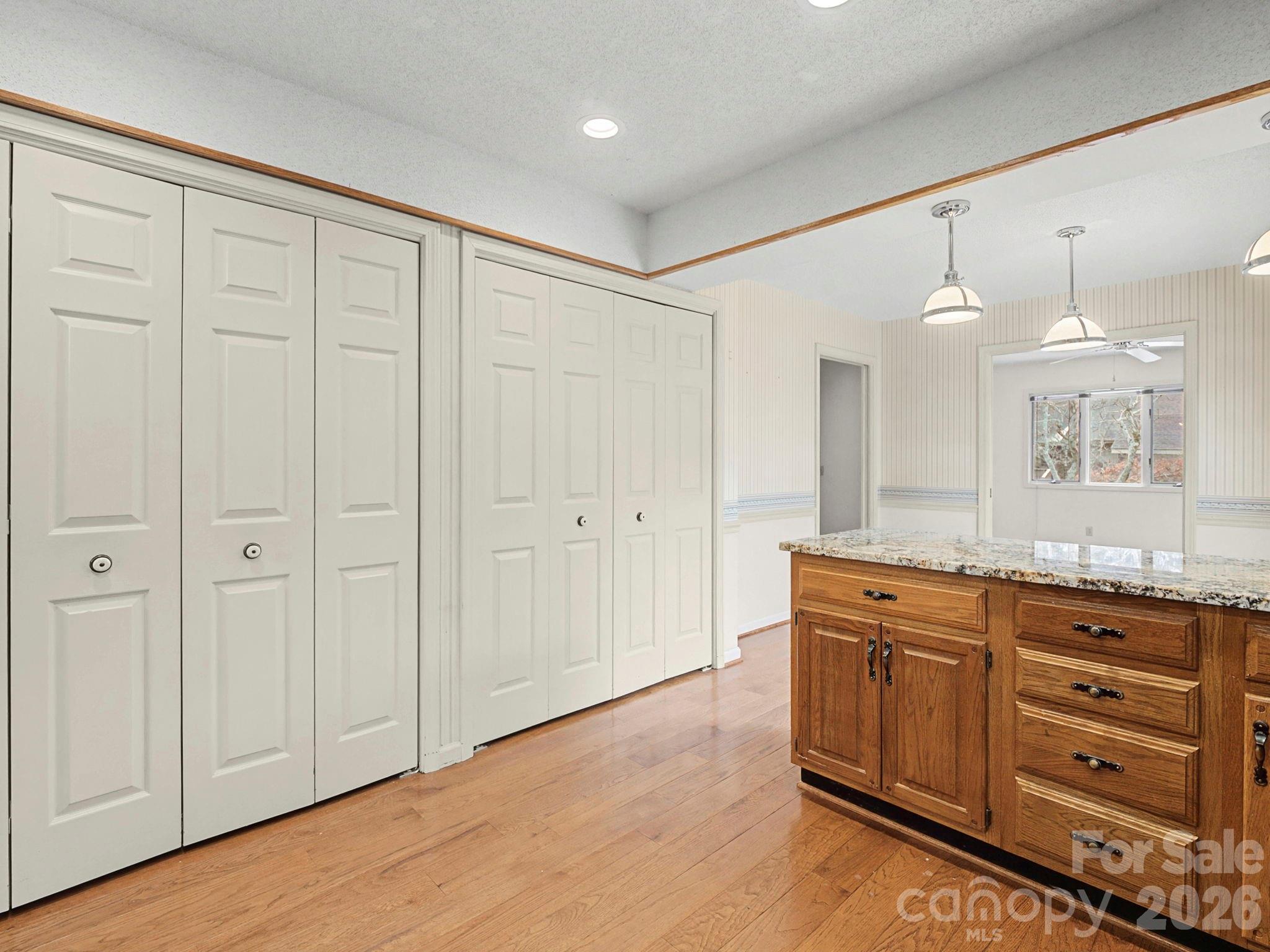 605 Red Oak Drive Hendersonville NC 28791