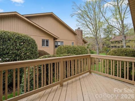 605 Red Oak Drive Hendersonville NC 28791