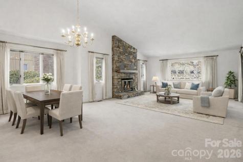 605 Red Oak Drive Hendersonville NC 28791