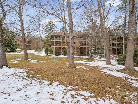 605 Red Oak Drive Hendersonville NC 28791