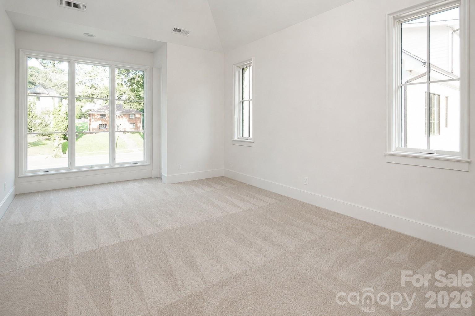 1214 S Kings Drive Charlotte NC 28207