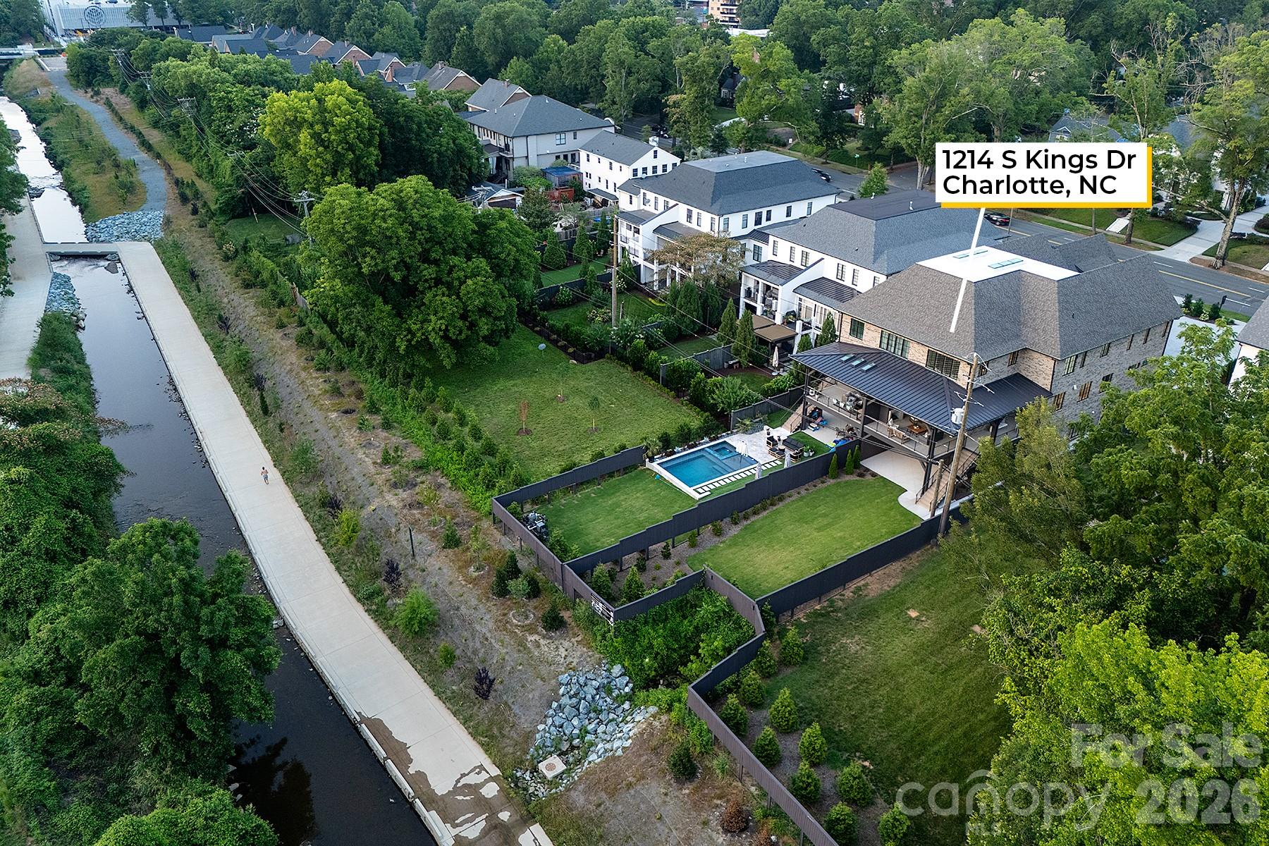 1214 S Kings Drive Charlotte NC 28207