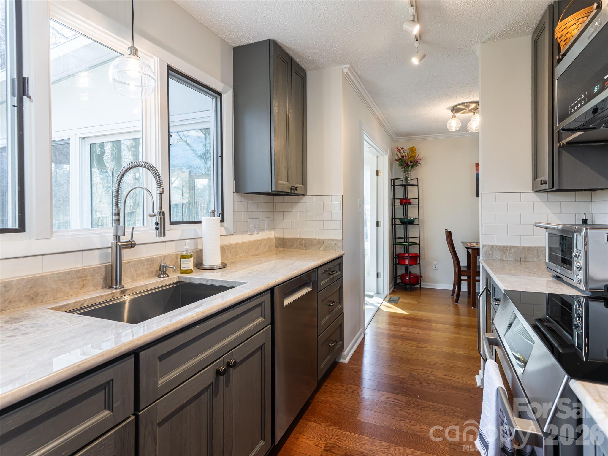2F Lynx Drive Black Mountain NC 28711